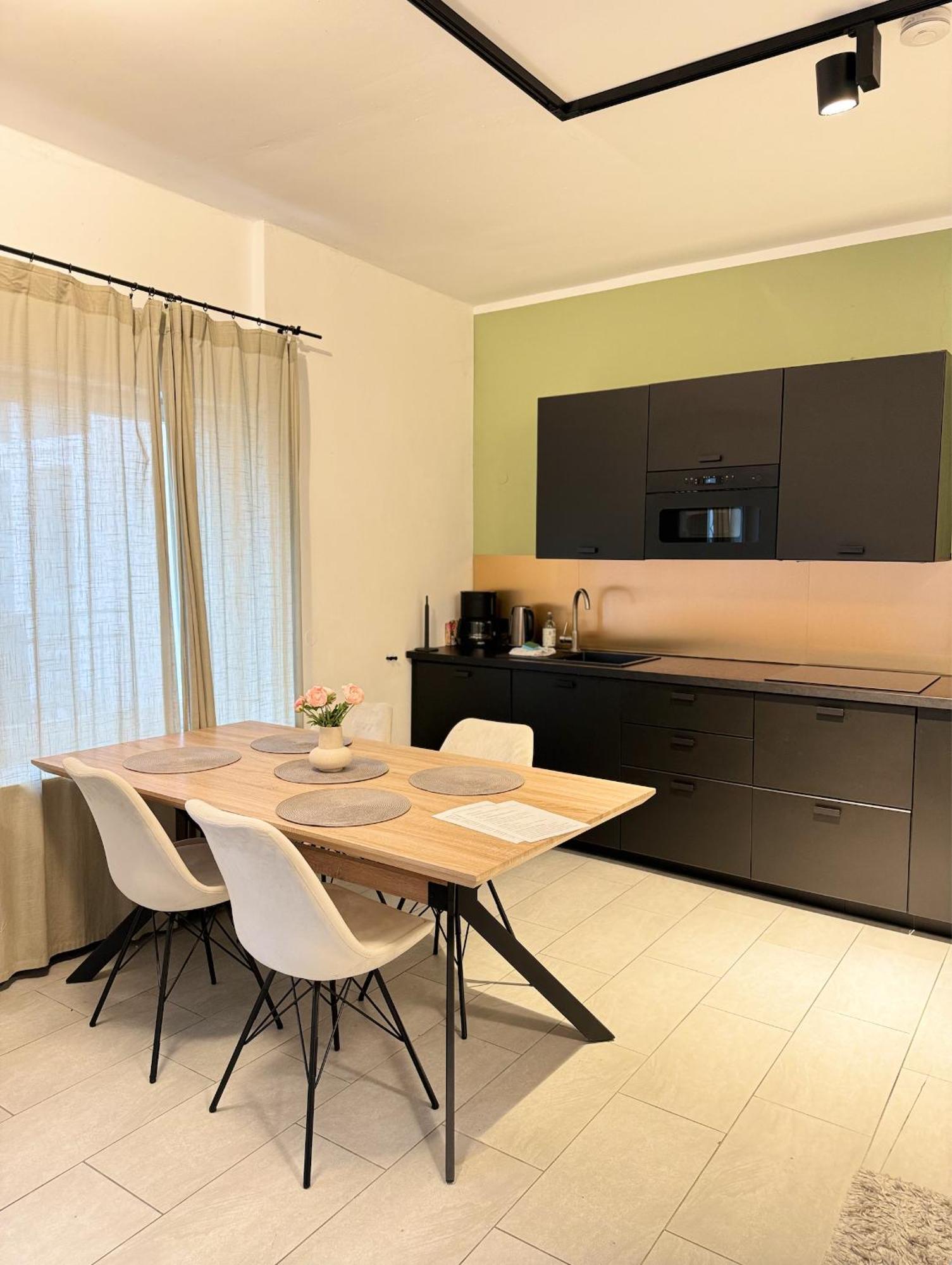 Appartement Moderne In Ruhiger Umgebung Nahe Messe Berlin